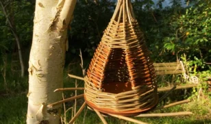 teepee birdhouse LS4