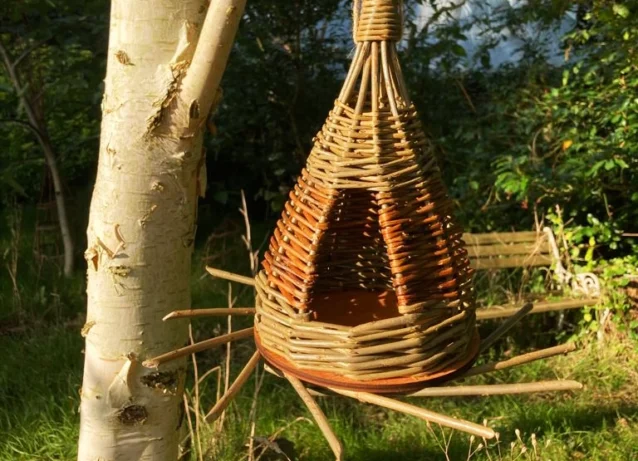 teepee birdhouse LS4