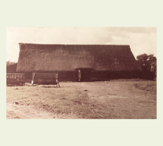 Blackthorpe Barn OLD dust Square