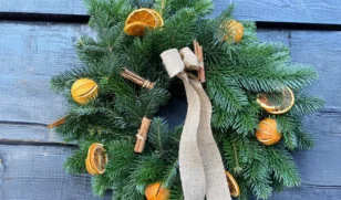 Christmas Wreath 3 LS