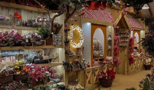 Christmas Shop 2025 7-2