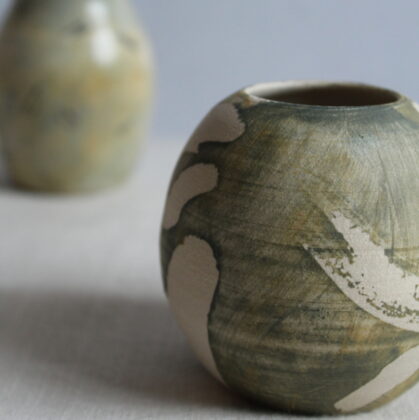 Bud-Vase-with-abstract-design-wheel-thrown-stoneware