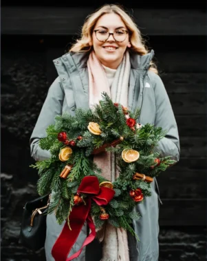 Wreath 2026 Grey 5