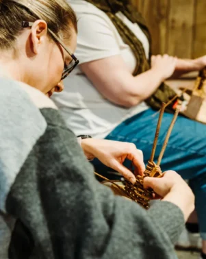 Willow Weaving 2026 Reindeer Grey 1