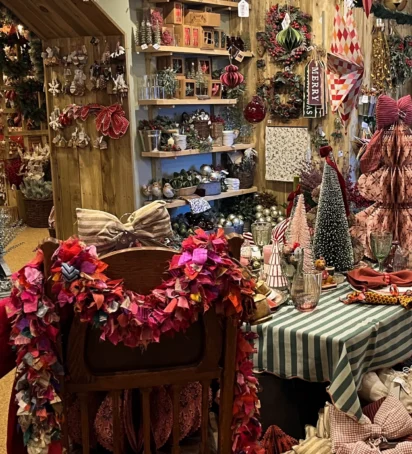 Christmas Shop header 4