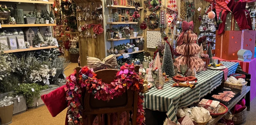 Christmas Shop header 4