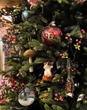 Christmas Shop 2026 13