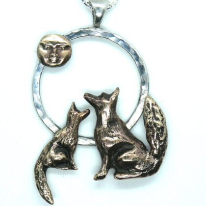 fox-and-cub-necklace-e1630616600478